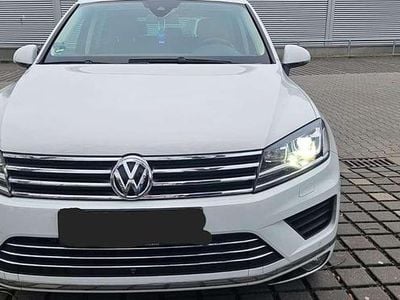 Gebraucht VW Touareg 262 PS (192 kW) 2014 SUV