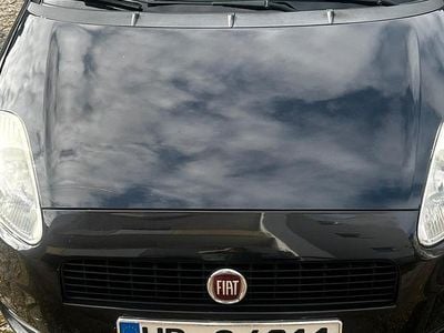 Gebraucht Fiat Punto 70 PS (51 kW) 2013 Schwarz Kleinwagen