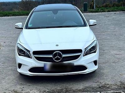 Used Mercedes CLA200 136 HP (100 kW) 2018 White Coupe