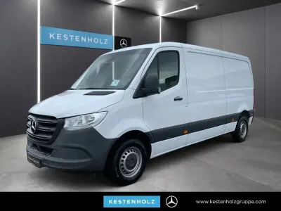 Gebraucht Mercedes Sprinter 150 PS (110 kW) 2022 Arktikweiß Van