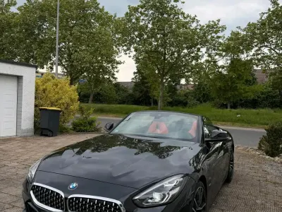 Gebraucht BMW Z4 M Sport 197 PS (144 kW) 2021 Schwarz Cabrio