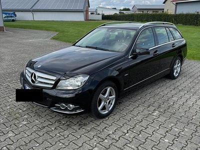 Gebraucht Mercedes C220 170 PS (125 kW) 2011 Schwarz Kombi