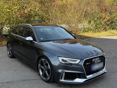 Gebraucht Audi RS3 Ambiente 400 PS (294 kW) 2017 Grau Limousine