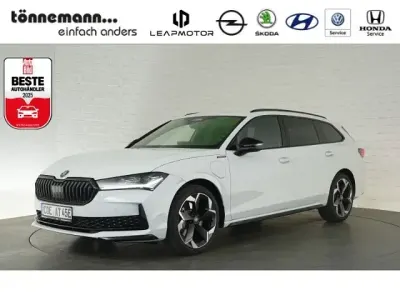 Gebraucht Skoda Superb SportLine 204 PS (150 kW) 2026 Weiss Kombi