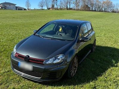 Usado VW Golf VII GTI 211 HP (155 kW) 2012 Cinzento Sedan