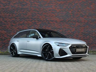 Silber Gebraucht 2022 Audi RS6 Sport Kombi | 113.680 €