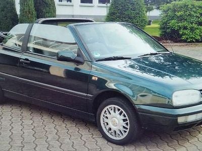 Gebraucht VW Golf 90 PS (66 kW) 1994 Grün Cabrio