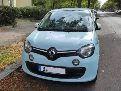 Używany Renault Twingo Dynamique 71 KM (52 kW) 2015 Niebieski Hatchback