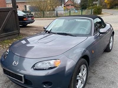 Second-hand Mazda MX5 126 CP (92 kW) 2006 Andere farben Cabrio