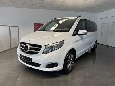 Gebraucht Mercedes V250 Edition 190 PS (139 kW) 2016 Weiß Van / Kleinbus