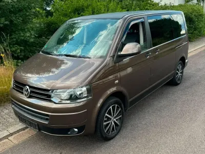 Gebraucht VW Caravelle 180 PS (132 kW) 2014 Braun Van