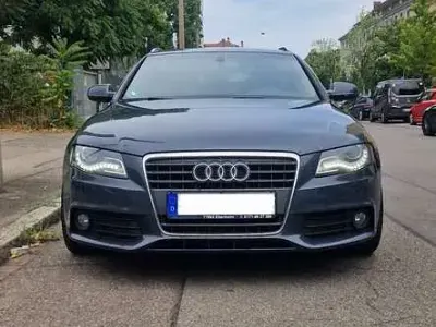 Gebraucht Audi A4 S-Line 120 PS (88 kW) 2011 Blau Kombi