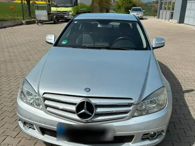 Używany Mercedes C200 Avantgarde 184 KM (135 kW) 2007 Srebrny Sedan/Limuzyna