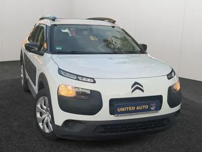 Gebraucht Citroën C4 Feel 82 PS (60 kW) 2015 Weiß Limousine