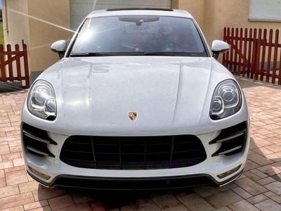Porsche Macan Turbo