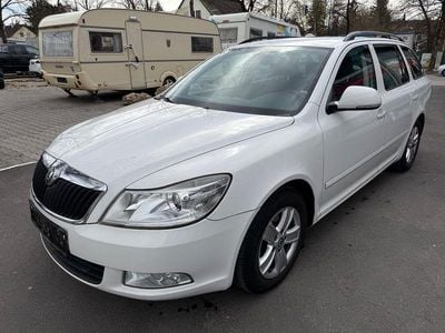 Gebraucht Skoda Octavia GreenLine 105 PS (77 kW) 2010 Weiß Kombi