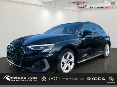 Gebraucht Audi A3 Sportback e-tron S-Line 204 PS (150 kW) 2023 Mythosschwarz metallic Kleinwagen