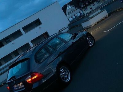 gebraucht BMW 320 d Scheckheftgepflegt