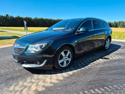 Gebraucht Opel Insignia Business 170 PS (125 kW) 2016 Grün Kombi