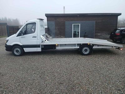 Gebraucht Mercedes Sprinter 163 PS (119 kW) 2018 Weiß Van