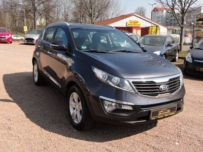 Grau Gebraucht 2012 Kia Sportage Vision SUV | 9.480 € (Fairer Preis)