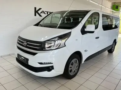 Gebraucht Fiat Talento Family 125 PS (91 kW) 2017 Weiß Van / Kleinbus