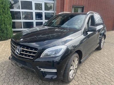 gebraucht Mercedes ML350 BlueTEC 4MATIC *AMG-Paket*