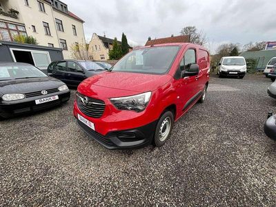 Gebraucht Opel Combo Edition 102 PS (75 kW) 2021 Rubin rot Kombi