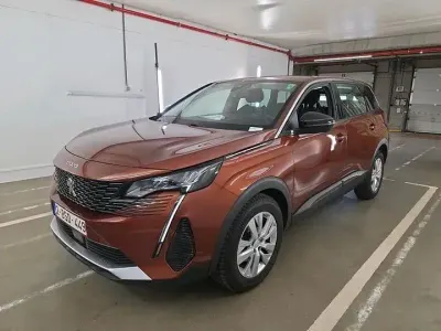 Gebraucht Peugeot 5008 Active 131 PS (96 kW) 2022 Grau SUV