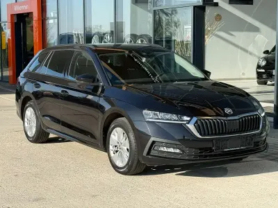 Gebraucht Skoda Octavia Ambition 150 PS (110 kW) 2021 Schwarzmagic perleffekt Kombi