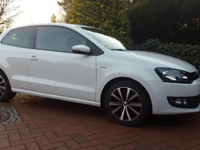Gebraucht VW Polo Life 105 PS (77 kW) 2013 Weiß Kleinwagen