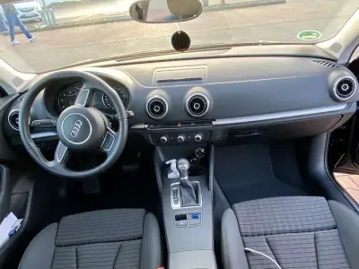 Gebraucht Audi A3 Ambition 140 PS (102 kW) 2014 Schwarz Limousine