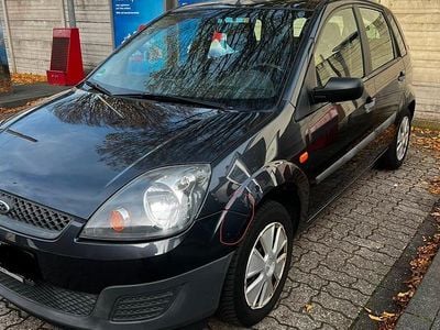 Gebraucht Ford Fiesta 69 PS (50 kW) 2006 Andere farben Kleinwagen