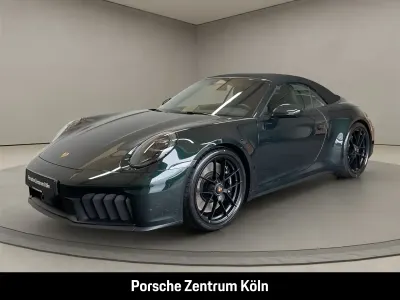 Neu Porsche 911 Carrera 4 Cabriolet 541 PS (397 kW) 2026 Gruen Cabrio