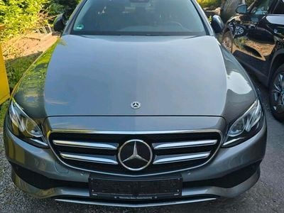 Mercedes E300