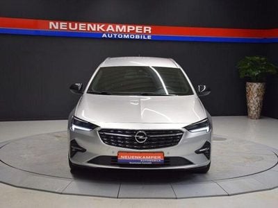 Usado Opel Insignia Business 122 HP (89 kW) 2023 Prateado Carrinha