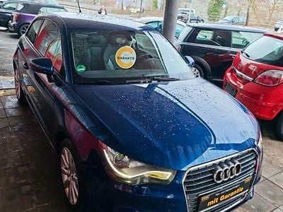 Blau Gebraucht 2011 Audi A1 Ambition Kleinwagen | 7.499 € (Guter Preis)