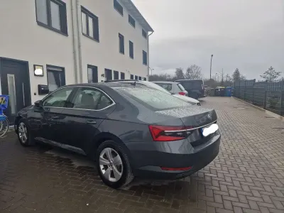 Gebraucht Skoda Superb Ambition 156 PS (114 kW) 2020 Grau Limousine