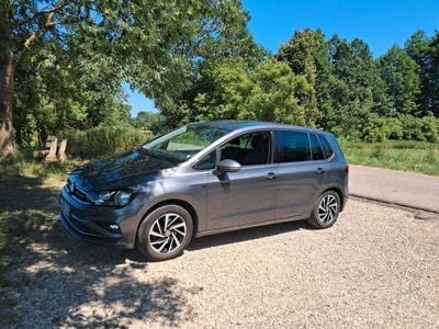 VW Golf Sportsvan