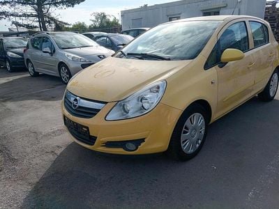 Occasion Opel Corsa 80 PK (58 kW) 2007 Geel Hatchback