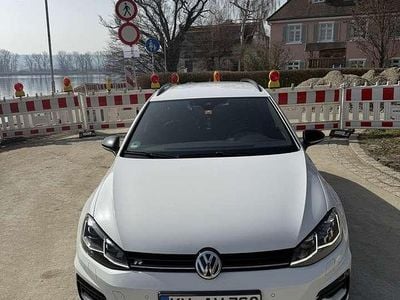 Second-hand VW Golf VII R 300 CP (220 kW) 2020 Alb Break