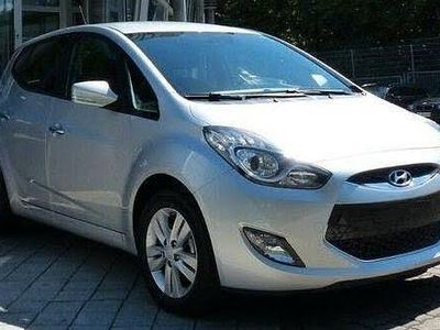 Silber Gebraucht 2012 Hyundai ix20 Comfort Kleinwagen | 7.600 € (Fairer Preis)