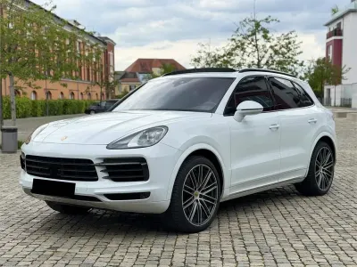 Używany Porsche Cayenne 441 KM (324 kW) 2020 Biały SUV