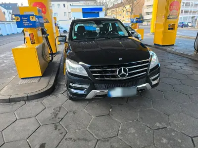 Brugt Mercedes ML350 258 HK (189 kW) 2012 Sort SUV