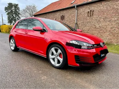 Gebraucht VW Golf VII GTI 239 PS (175 kW) 2014 Rot Kleinwagen
