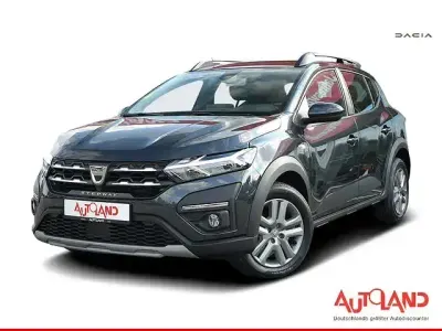 Gebraucht Dacia Sandero Stepway 91 PS (66 kW) 2022 Grau SUV