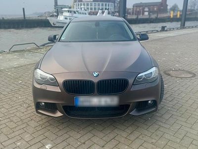 Gebraucht BMW 550 M Sport 408 PS (300 kW) 2010 Gold Limousine