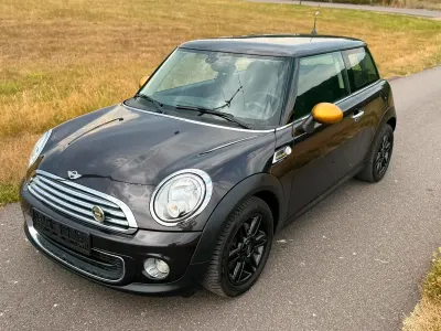 Gebraucht Mini Cooper Brick Lane 75 PS (55 kW) 2013 Braun Kleinwagen