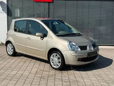 Gebraucht Renault Modus Initiale 111 PS (81 kW) 2006 Gold Van / Kleinbus