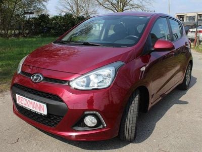 Usata Hyundai i10 Intro Edition 67 CV (49 kW) 2014 Rosso Utilitaria